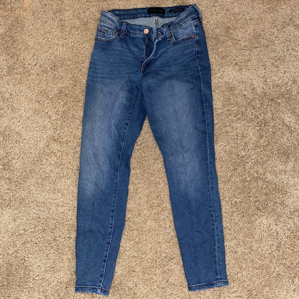 Jeans